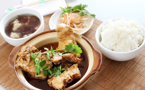 京九排骨米饭加盟