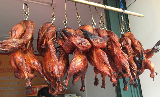 芬香阁果木炭火烤鸭加盟