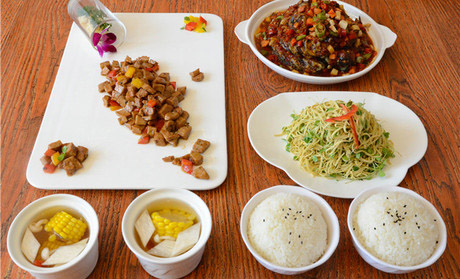 觉西园素食餐厅加盟