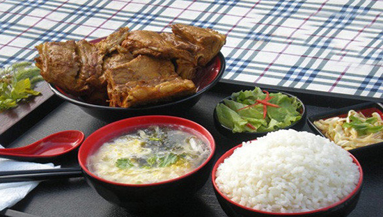 春香排骨米饭加盟