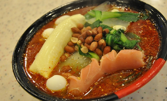 红馆时尚麻辣烫加盟