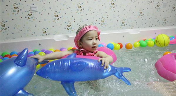 星期六儿童水上乐园加盟