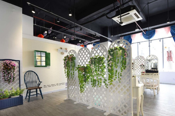 【影楼加盟费是多少】影楼加盟要多少钱？万元就可实现梦想！