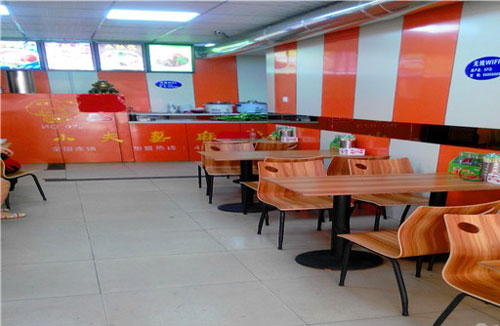 小夫妻麻辣烫加盟