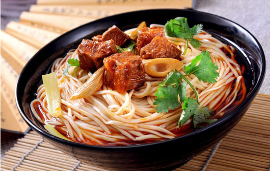 良华老五牛肉面加盟