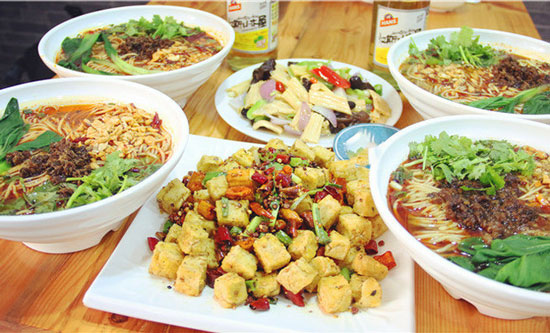 重庆李小面加盟