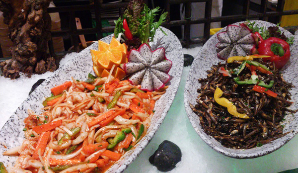 金钱豹自助餐加盟