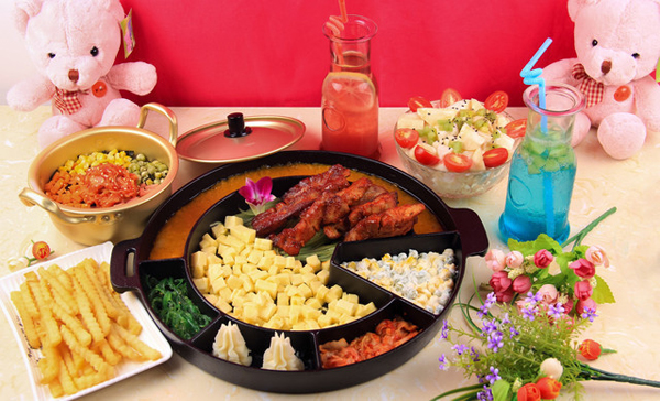 秀伴韩式主题餐厅加盟