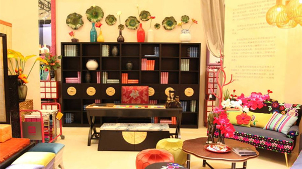 伊力诺依家具加盟