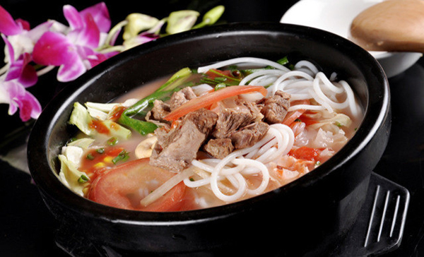 笑江南过桥米线加盟