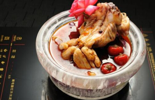 北龙牛蛙火锅加盟