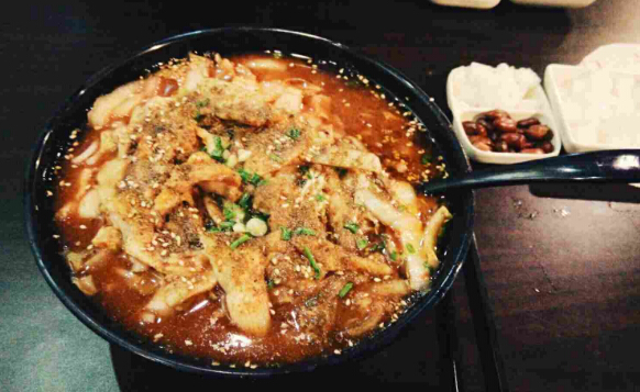 增和记蒙自米线加盟