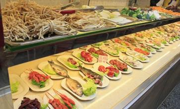 王宝器自助火锅加盟