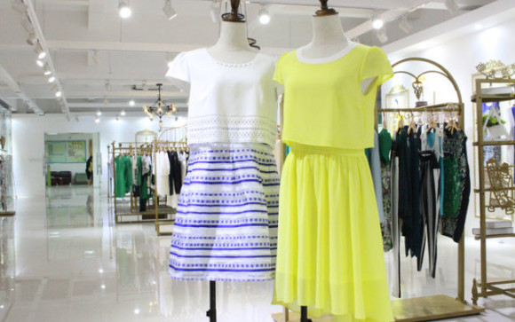 佑芙妮女装加盟