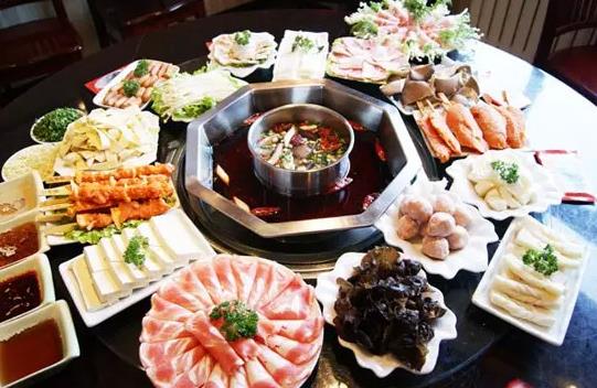 杨光会鲜货火锅加盟