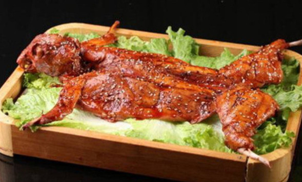 猎户手撕烤兔加盟