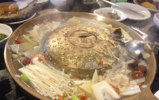 汉韩源一锅两吃加盟