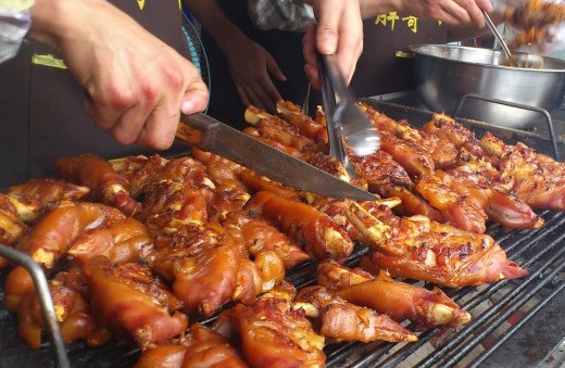 鸿燕烤猪蹄加盟