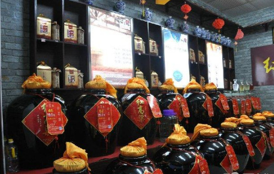 大地鸿红高粱酒加盟