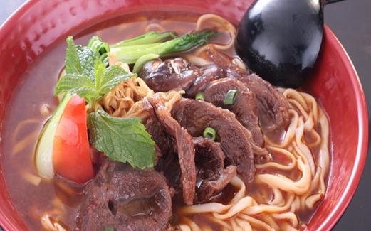 辣扁担重庆小面加盟