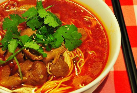 扁担挑重庆小面加盟