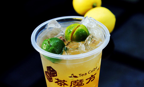 茶魔方奶茶加盟