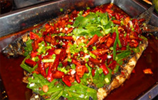 俏巴妹烤鱼加盟