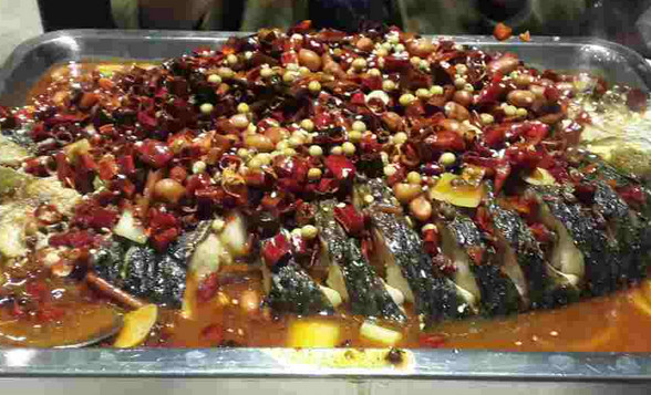 鱼多多烤全鱼加盟