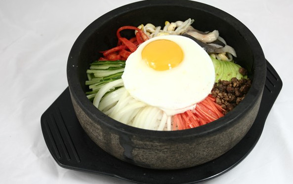 嘻多多石锅拌饭加盟