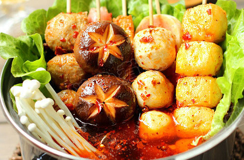 王云飞骨汤麻辣烫加盟