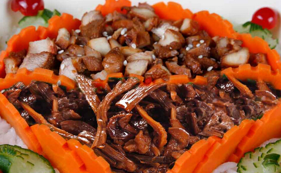 张姐烤肉拌饭加盟