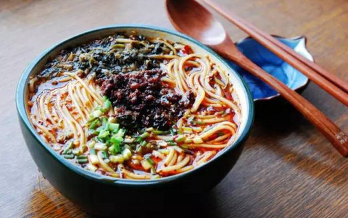 小竹篓米线加盟店