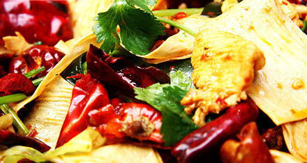 美麒麟麻辣香锅加盟