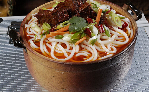 鑫状元米线加盟