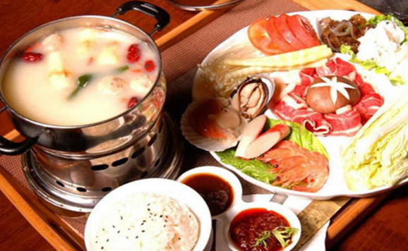 香渝隆火锅加盟