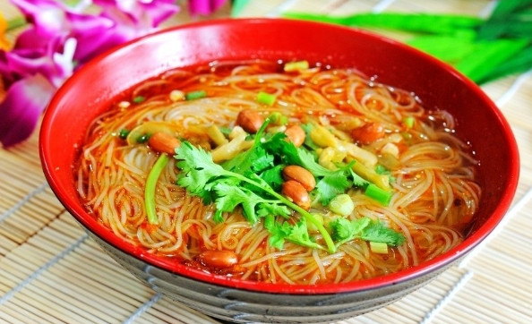 怎么加盟万丰小锅米线?详细了解轻松加盟!