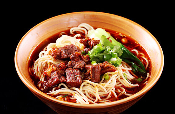 狮吼老坛酸菜牛肉面加盟