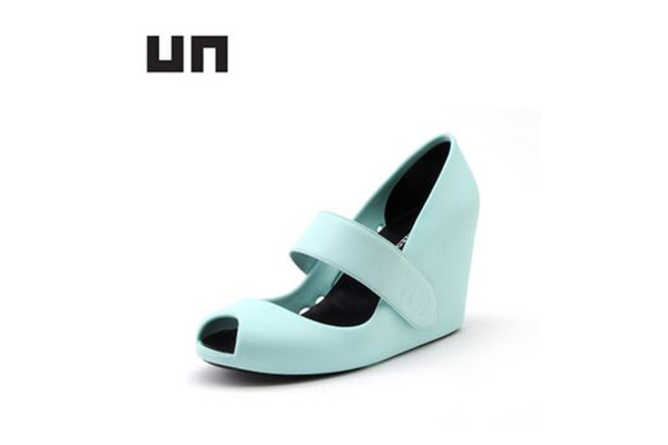 UN United女鞋