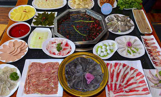 老阿婆公馆火锅加盟