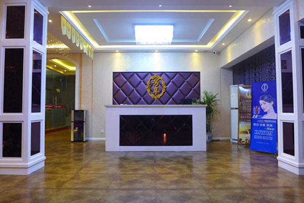 芳享美容加盟店