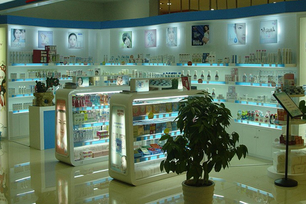 宛央药妆加盟费