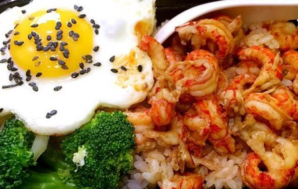 尚隐龙虾加盟店