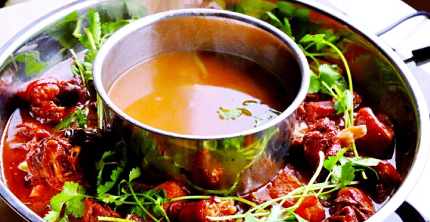 加盟趣捞火锅店怎么样？加盟费用低、加盟前景好