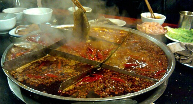 加盟辣欢天火锅店怎么样?成本低、加盟前景好