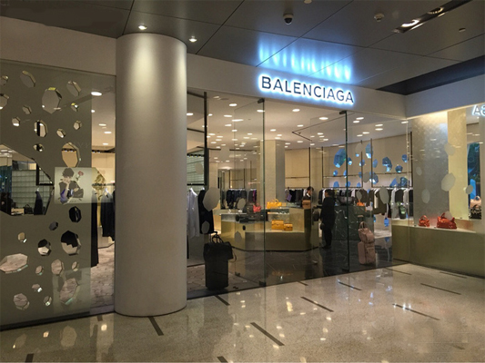 巴黎世家加盟店