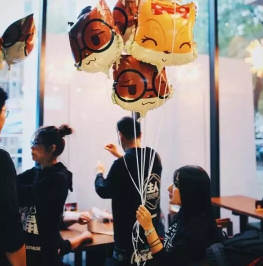 三只松鼠要开1000家加盟店？大商机来了？！