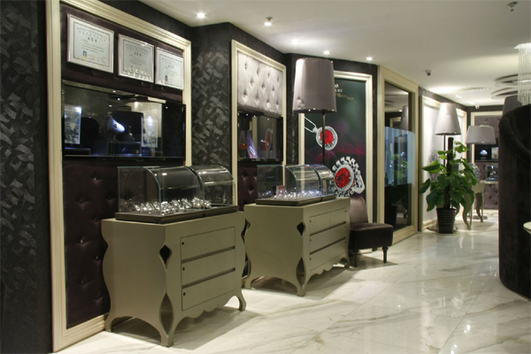 普林尼钻石加盟店