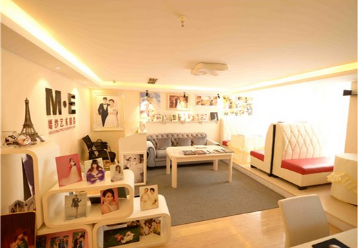 慕意婚纱摄影加盟店