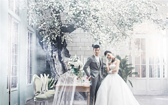 侬侬婚纱摄影加盟