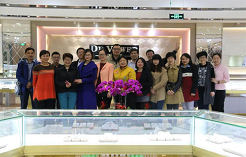 黛芙诺珠宝加盟店
